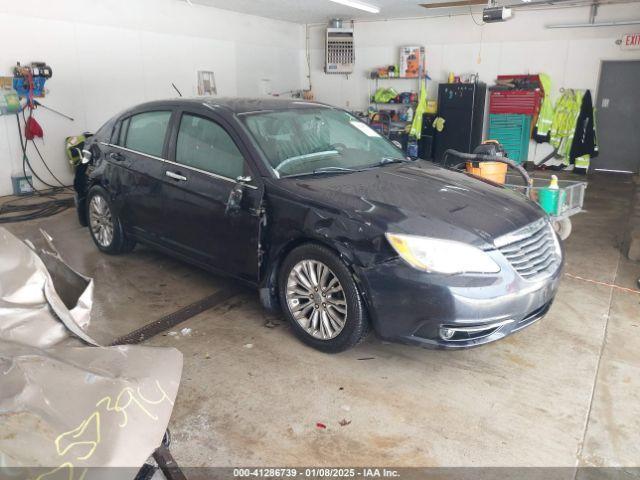  Salvage Chrysler 200