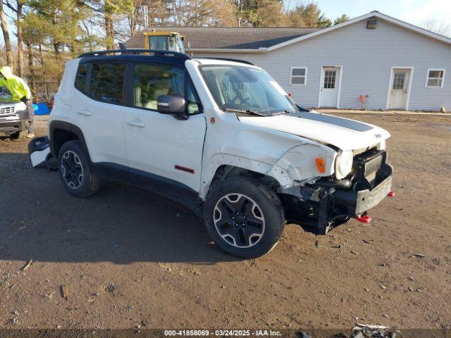  Salvage Jeep Renegade