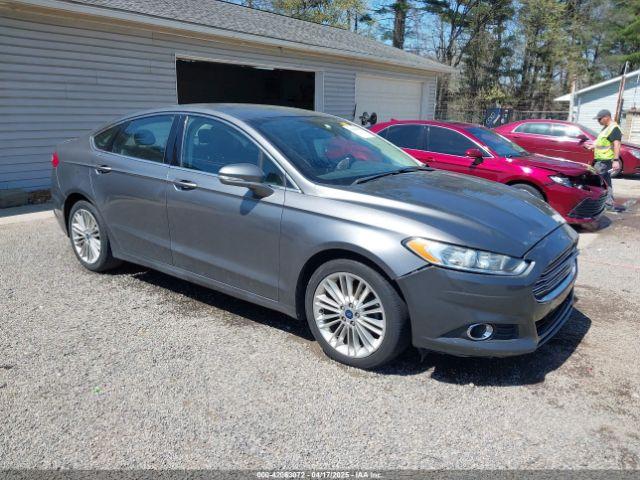  Salvage Ford Fusion