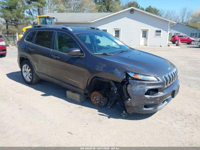  Salvage Jeep Cherokee