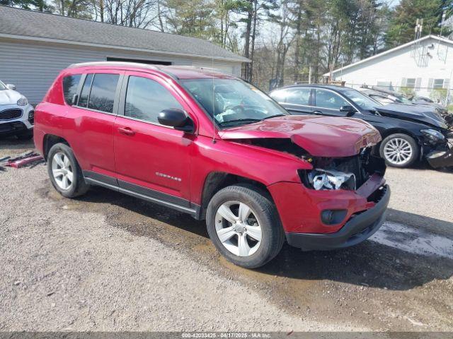  Salvage Jeep Compass
