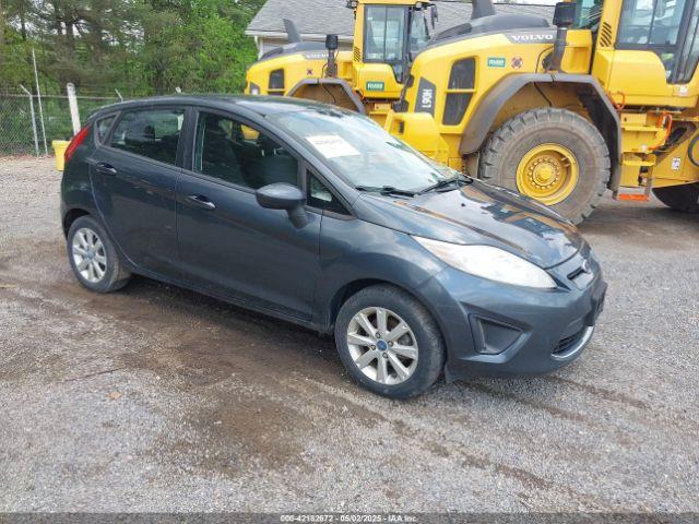 Salvage Ford Fiesta