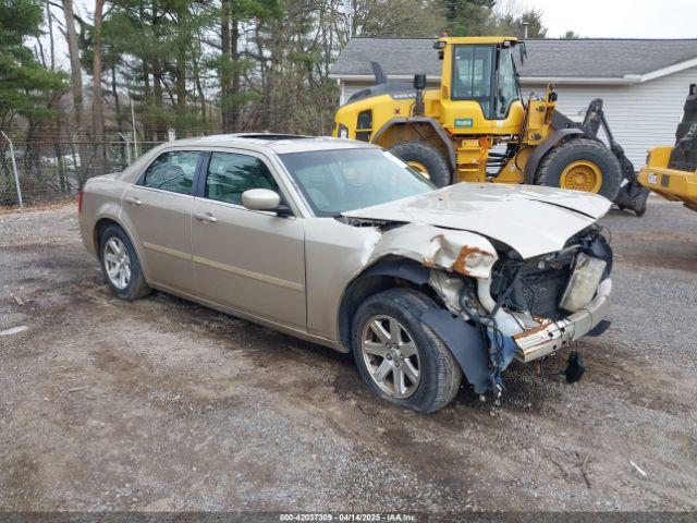  Salvage Chrysler 300
