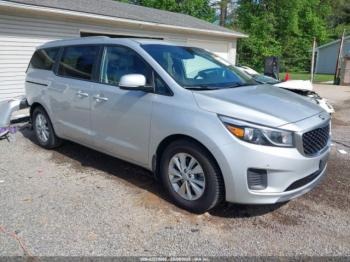  Salvage Kia Sedona