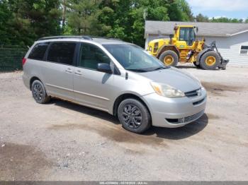  Salvage Toyota Sienna
