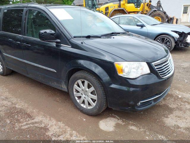  Salvage Chrysler Town & Country