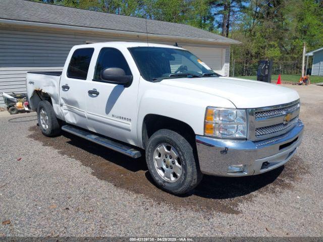  Salvage Chevrolet Silverado 1500