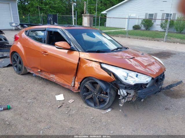  Salvage Hyundai VELOSTER