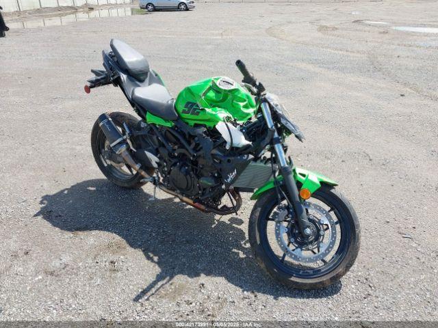  Salvage Kawasaki Er500