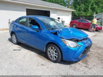  Salvage Toyota Yaris