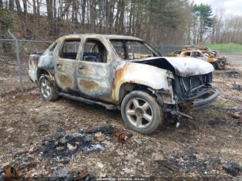  Salvage Chevrolet Avalanche 1500