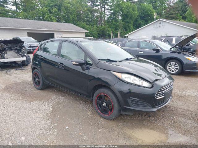  Salvage Ford Fiesta