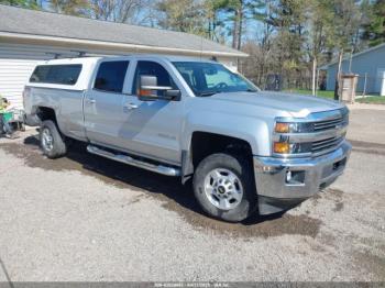  Salvage Chevrolet Silverado 2500