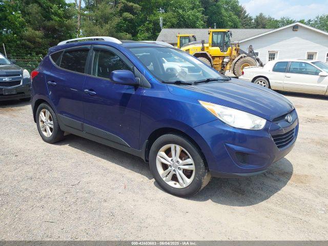  Salvage Hyundai TUCSON