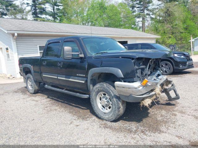  Salvage Chevrolet Silverado 2500
