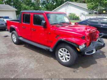  Salvage Jeep Gladiator