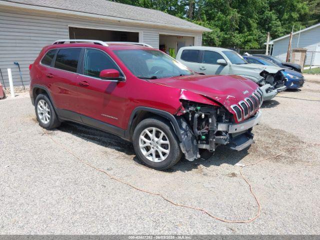  Salvage Jeep Cherokee