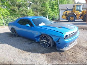  Salvage Dodge Challenger