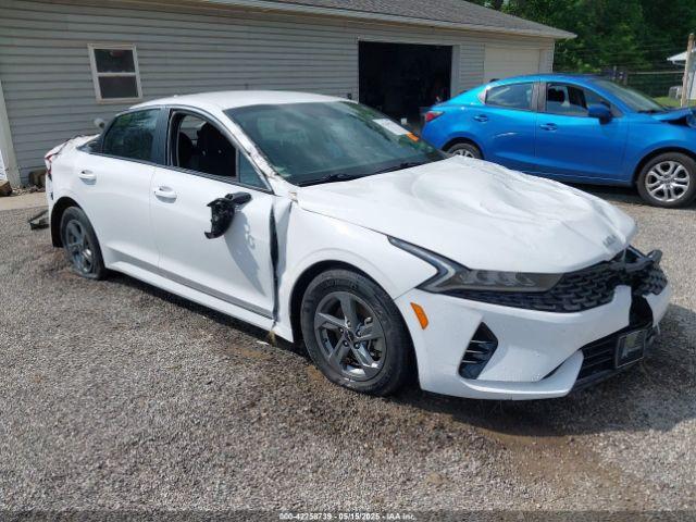  Salvage Kia K5
