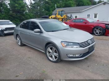  Salvage Volkswagen Passat