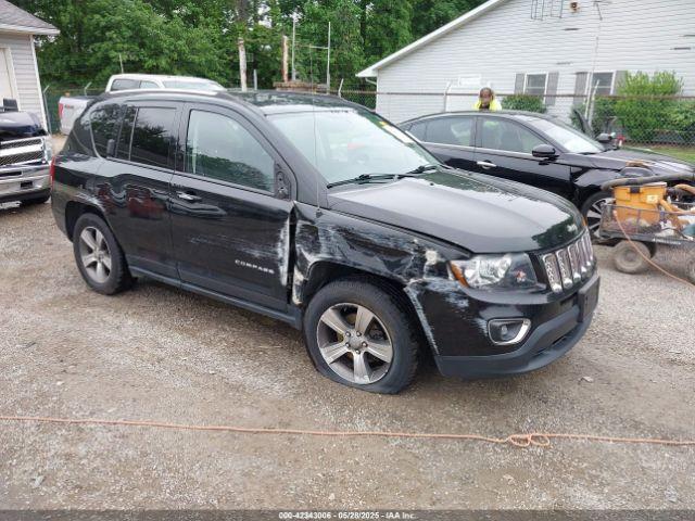  Salvage Jeep Compass
