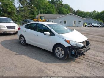  Salvage Kia Forte