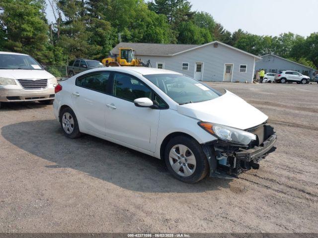  Salvage Kia Forte