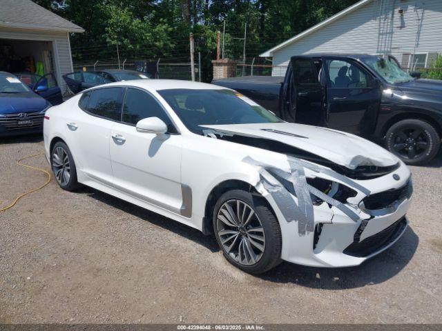  Salvage Kia Stinger