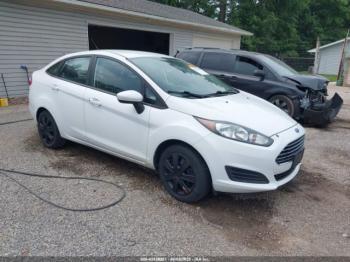  Salvage Ford Fiesta