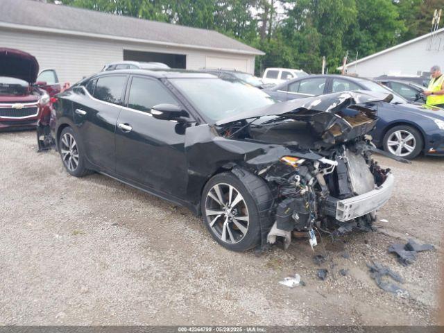  Salvage Nissan Maxima