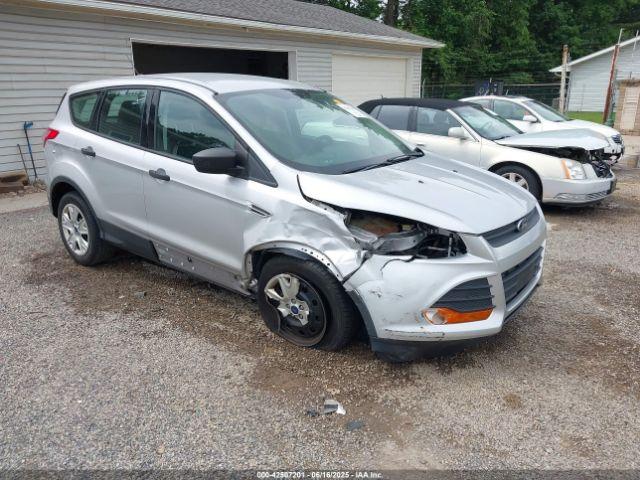  Salvage Ford Escape