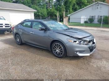  Salvage Nissan Maxima