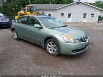  Salvage Nissan Altima