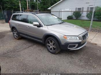  Salvage Volvo XC70