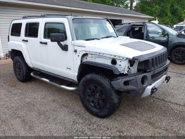  Salvage HUMMER H3 Suv
