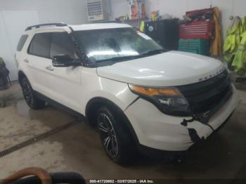  Salvage Ford Explorer
