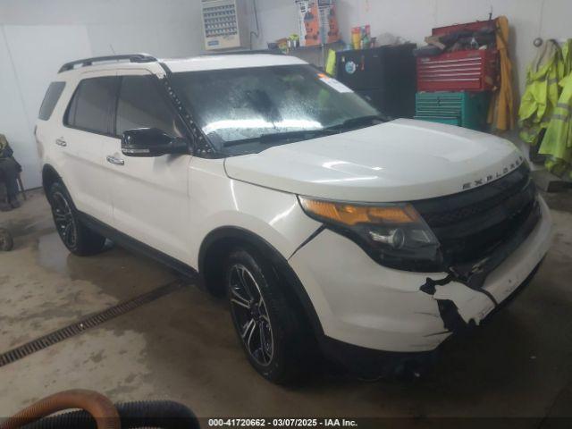  Salvage Ford Explorer
