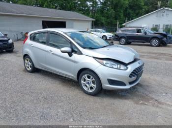  Salvage Ford Fiesta