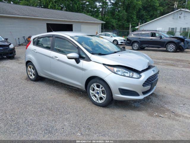  Salvage Ford Fiesta