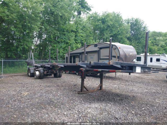  Salvage Magnolia 5th Wheel Bolster Trailer