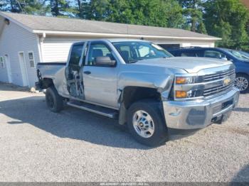  Salvage Chevrolet Silverado 2500