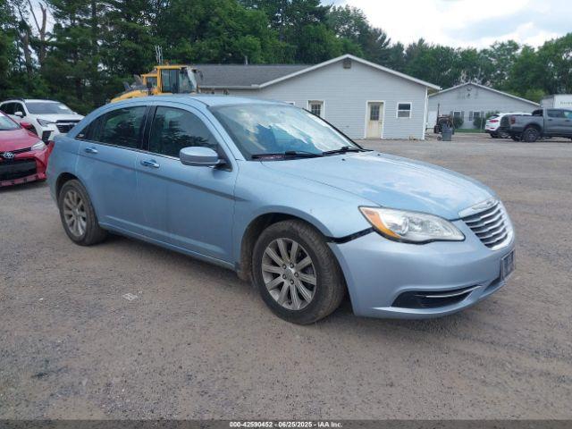  Salvage Chrysler 200