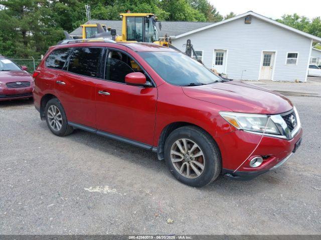  Salvage Nissan Pathfinder