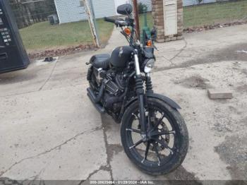  Salvage Harley-Davidson Xl883