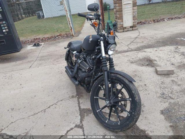  Salvage Harley-Davidson Xl883