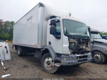  Salvage Kenworth K270 K370
