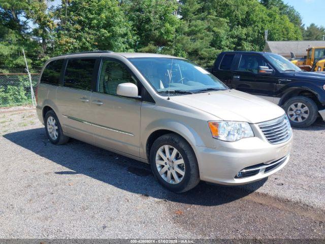  Salvage Chrysler Town & Country