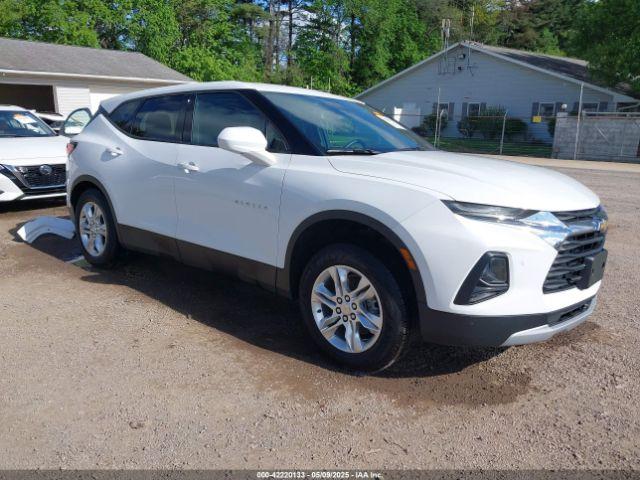  Salvage Chevrolet Blazer