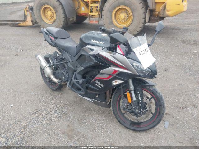  Salvage Kawasaki Zx1002