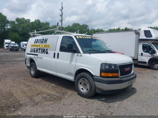  Salvage GMC Savana